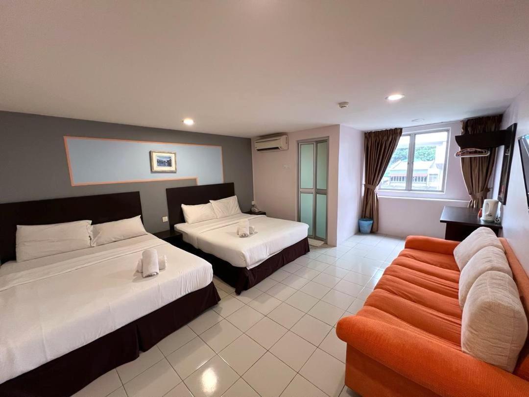 Your Hotel Klang Exterior photo