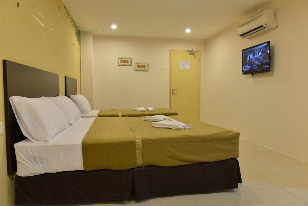 Your Hotel Klang Exterior photo