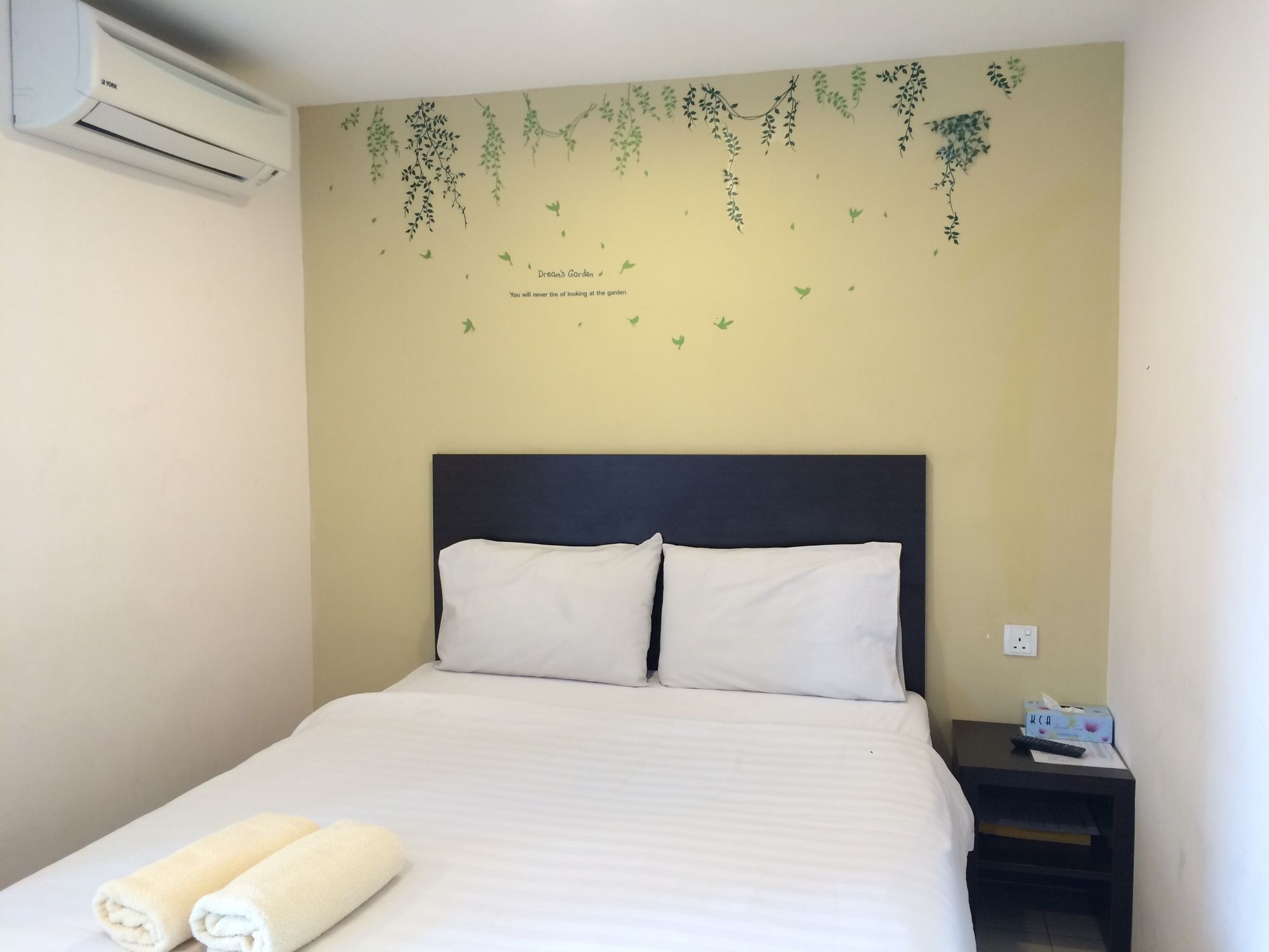 Your Hotel Klang Exterior photo